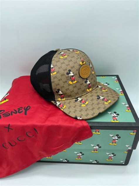 casquette gucci mikey|gucci mickey mouse collaboration.